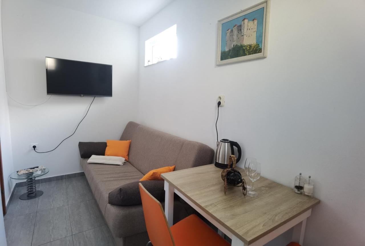 Studio Apartment Lipa Senj  Ngoại thất bức ảnh